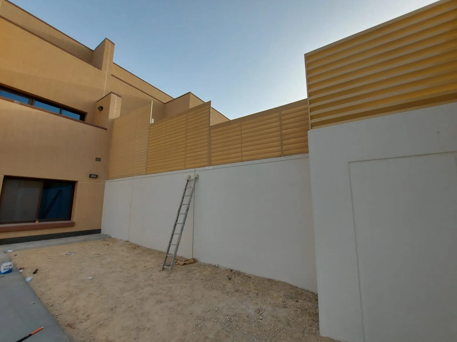 سواتر المنازل والفلل بالرياض أنواع، الأسعار، وأحدث سواتر