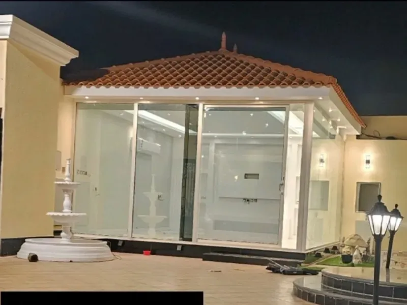 غرف إضافية خارجية وملاحق للاستراحة (أو للضيافة) بالرياض