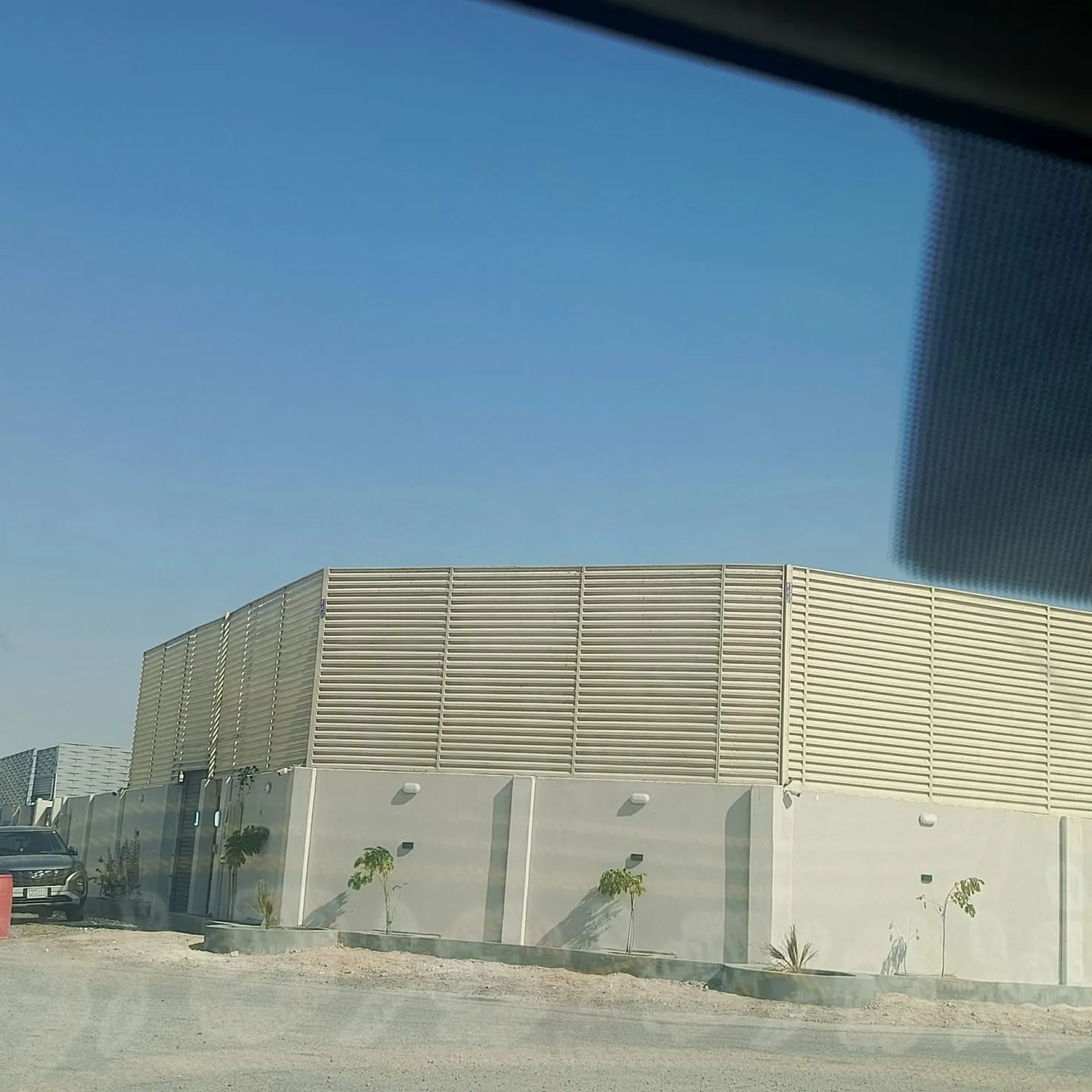 حداد مظلات وسواترفي الرياض باافضل الأنواع وأحدث التصاميم