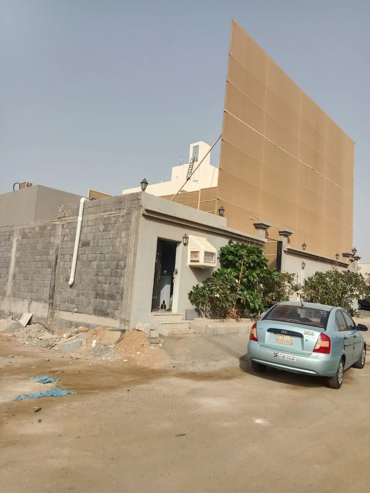 حداد مظلات وسواترفي الرياض باافضل الأنواع وأحدث التصاميم