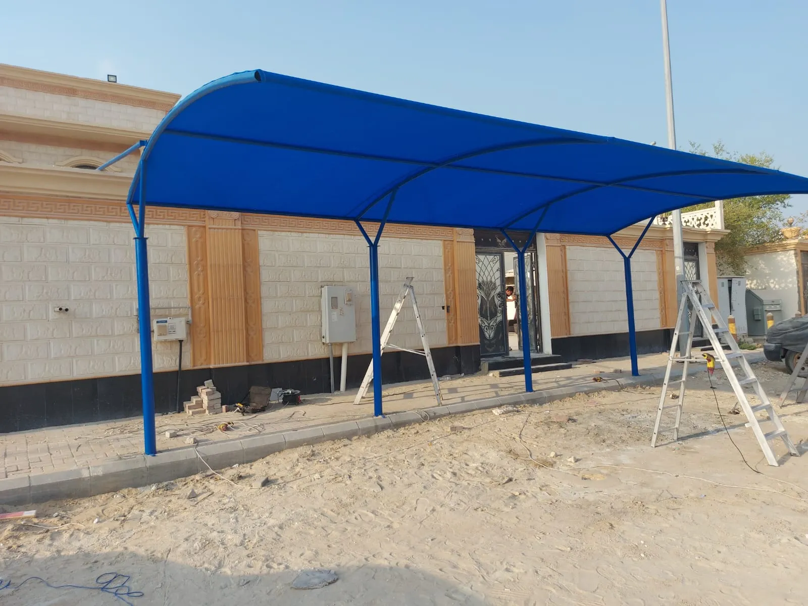 شركةمظلات سيارات حديثة في حي النرجس:لأفضل الأنواع والأسعار