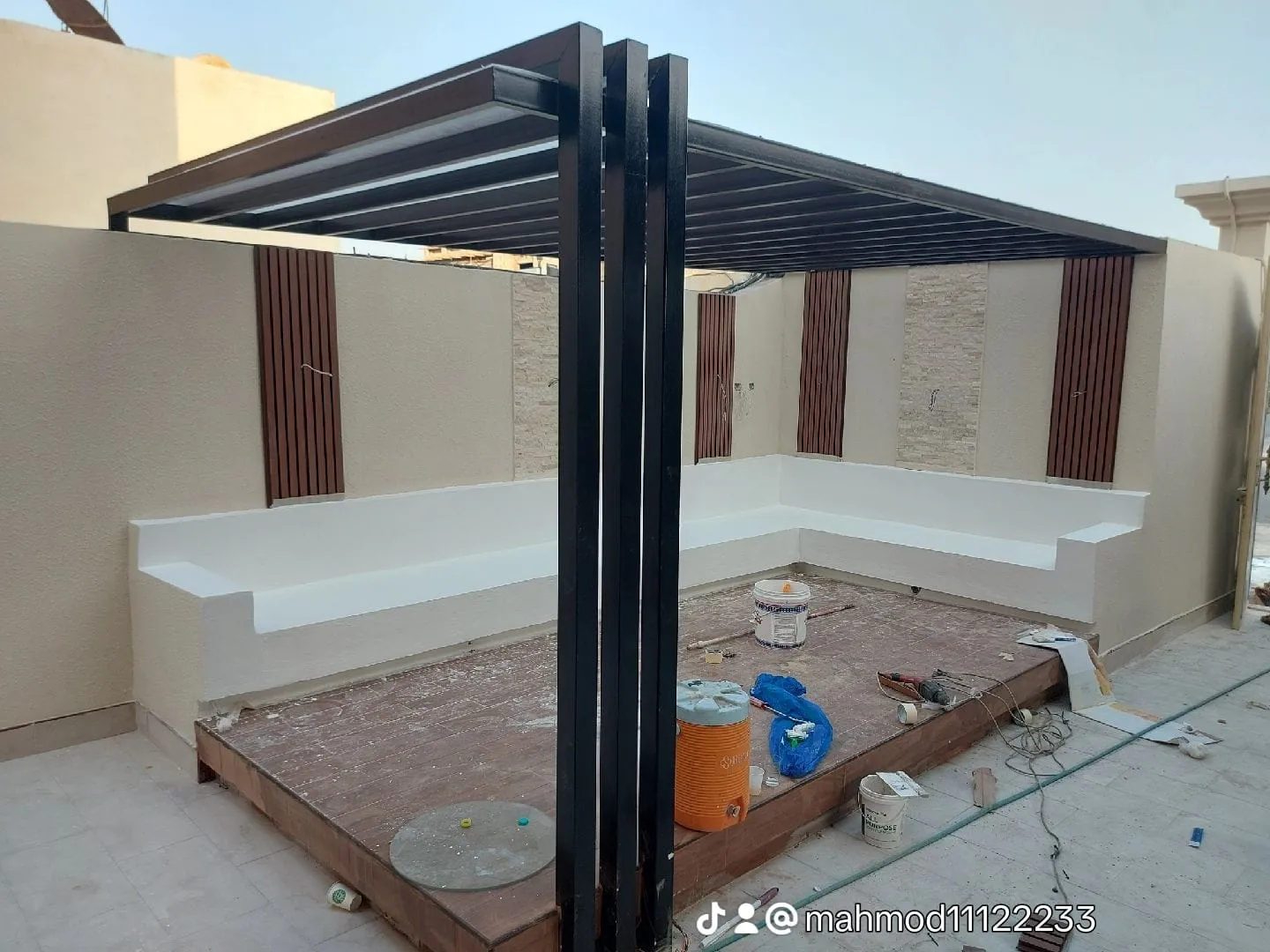 حدادتركيب برجولات حديد للأحواش حي الملقا:أفضل التصاميم