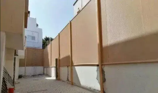 ساتر حوش في الرياض شمال الرياض | خصوصية كاملة + حماية من الشمس + تنفيذ احترافي